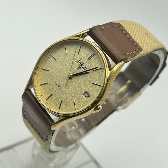 Pulsar Gold Tone Leather Women’s Working New Battery - Picture 2 of 8